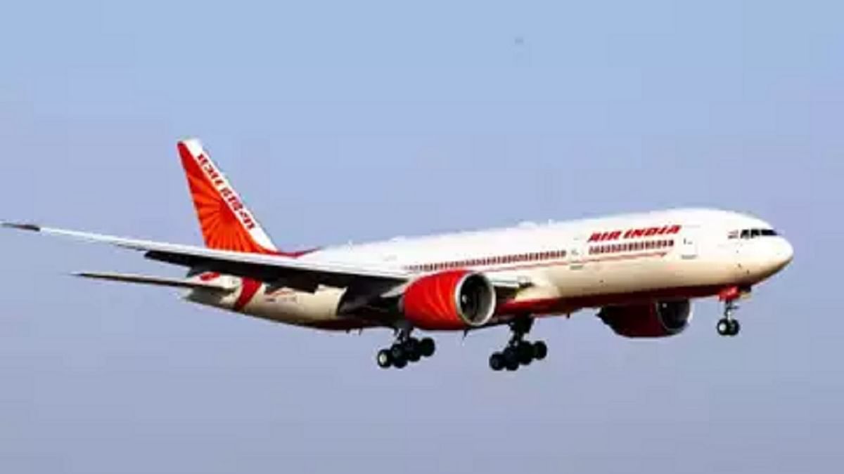 Air India: सहयात्री पर पेशाब करने वाले आरोपी को पुलिस ने किया गिरफ्तार, बेंगलुरु में छिपा हुआ था शंकर मिश्रा