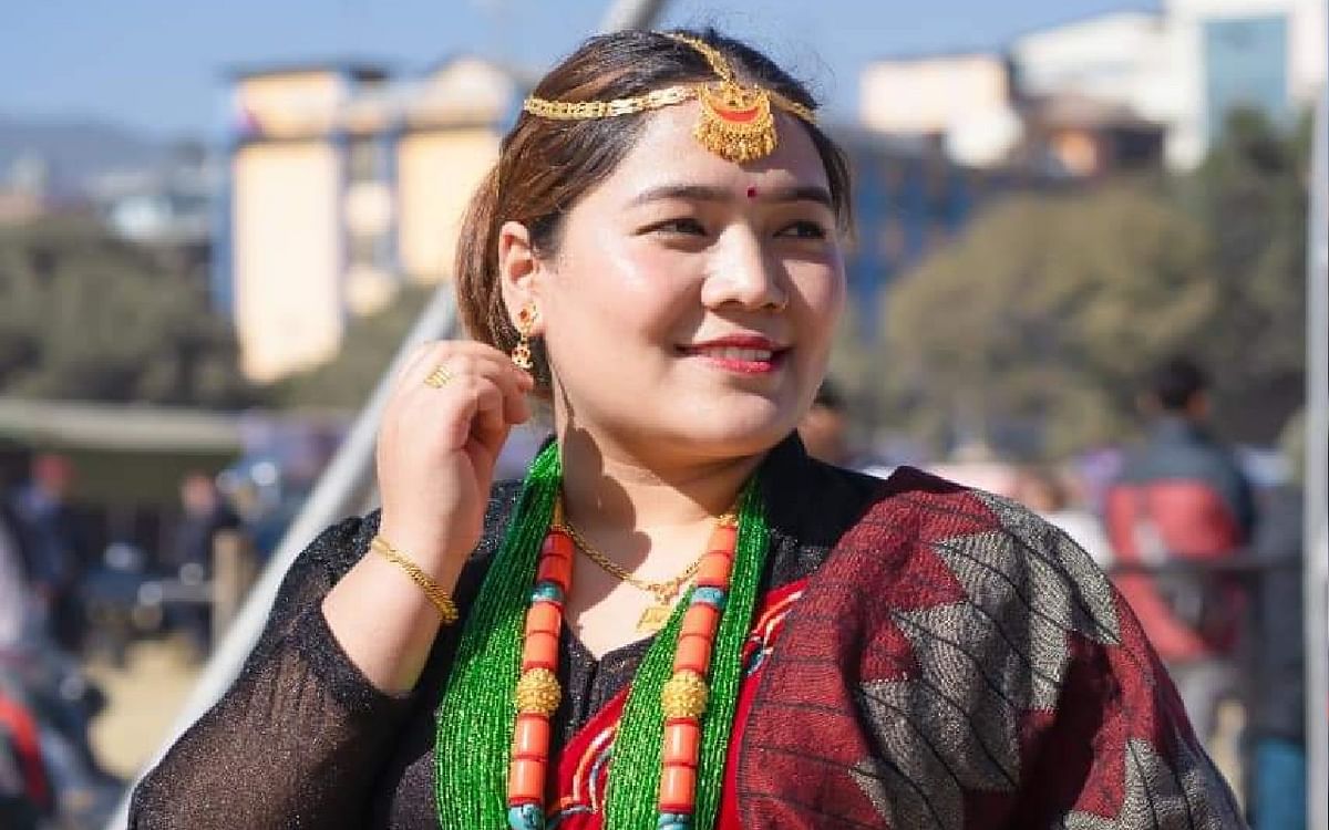 Nepal Plane Crash: विमान हादसे में लोक गायिका नीरा छन्तयाल की भी मौत, आखिरी सोशल मीडिया पोस्ट वायरल